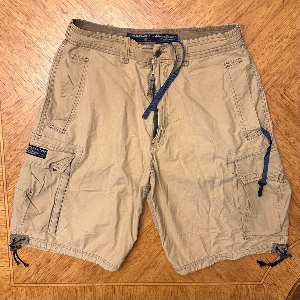 Vintage Abercrombie & Fitch Cargo Shorts Mens Medium Beige Paratrooper Y2K VTG